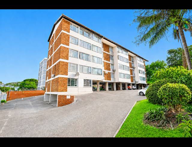 2 BEDROOM APARTMENT FOR SALE IN ESSENWOOD